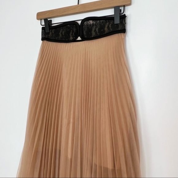 Pleated Midi Skirt - Picture 11 of 14
